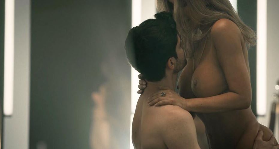 Catherine Siachoque Desnuda y Follando en Oscuro Deseo 2