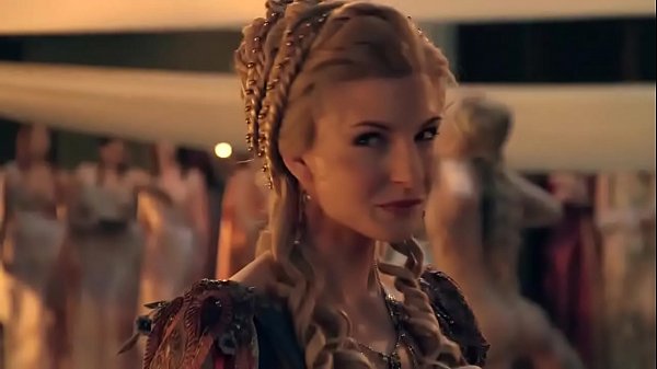 Viva Bianca cogiendo en varias escenas de Spartacus