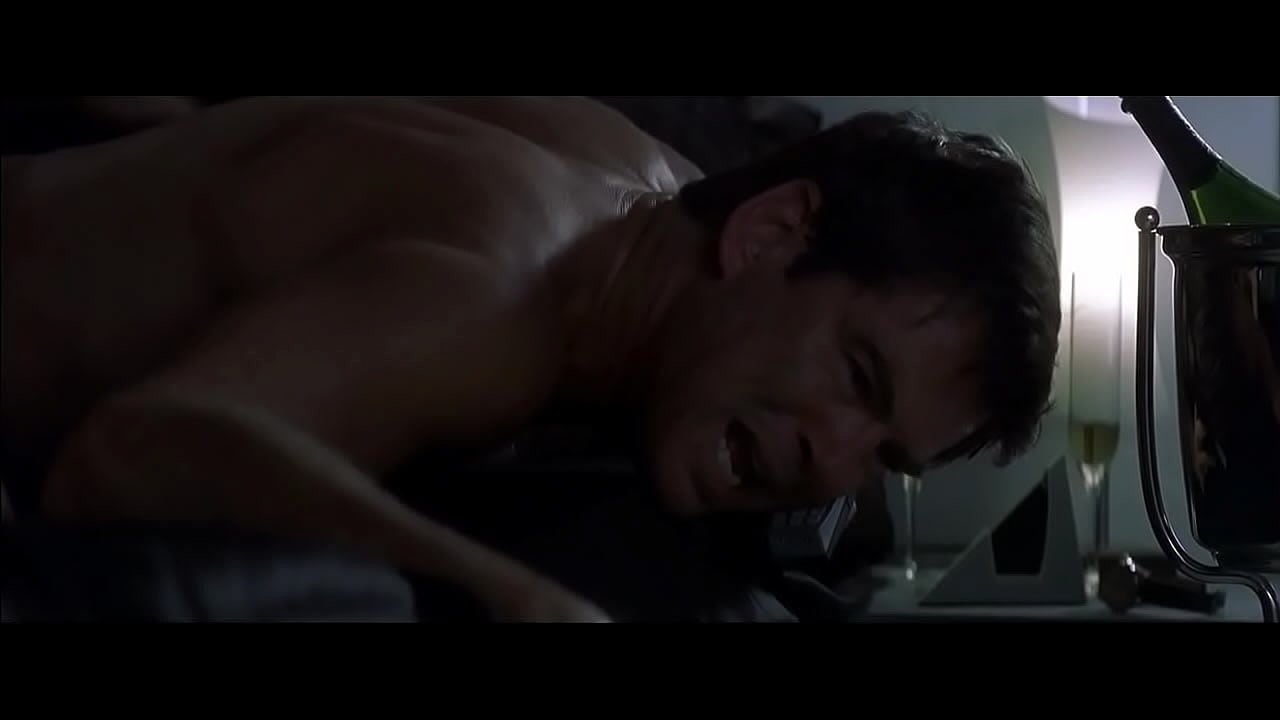 Catherine McCormack cogiendo en The Tailor of Panama (2002)