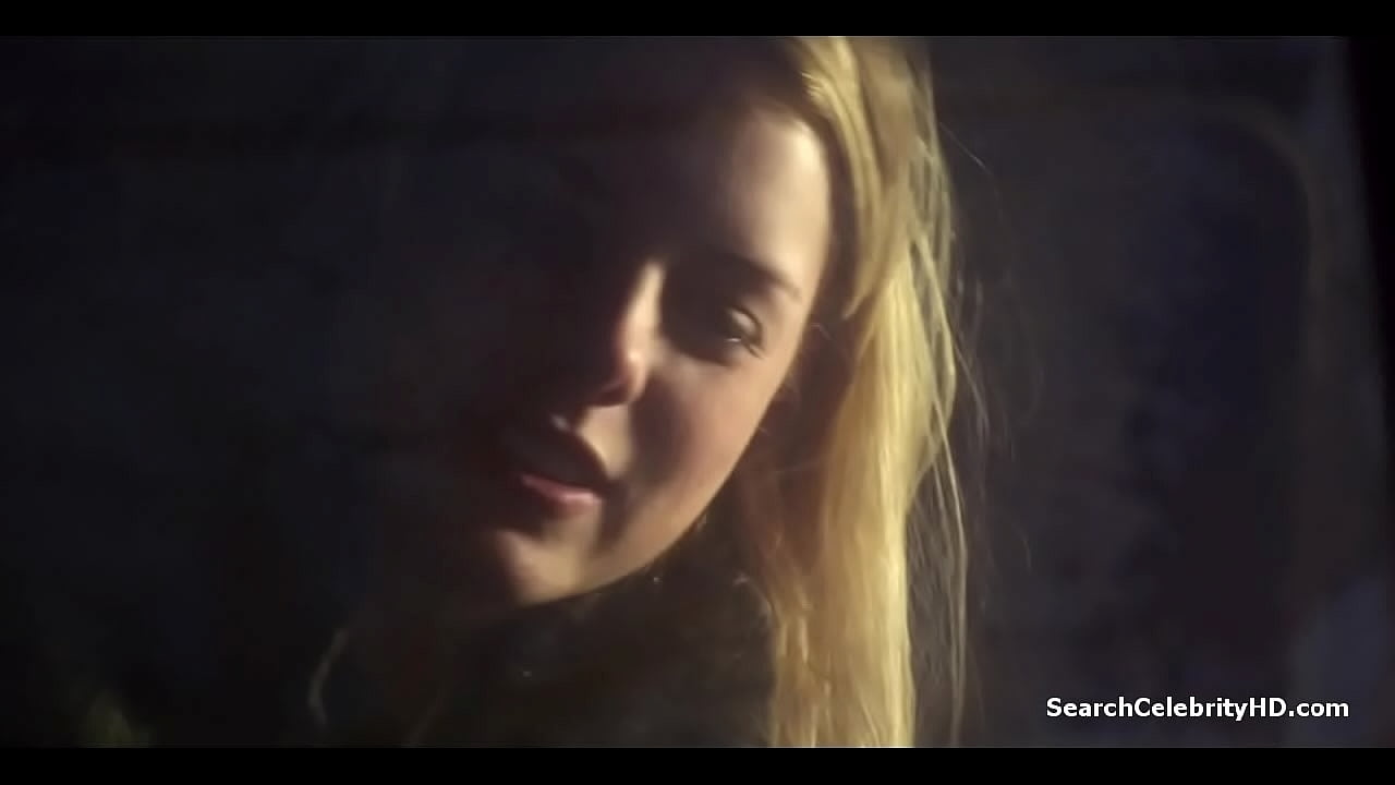 Laura Wiggins cogiendo en Shameless